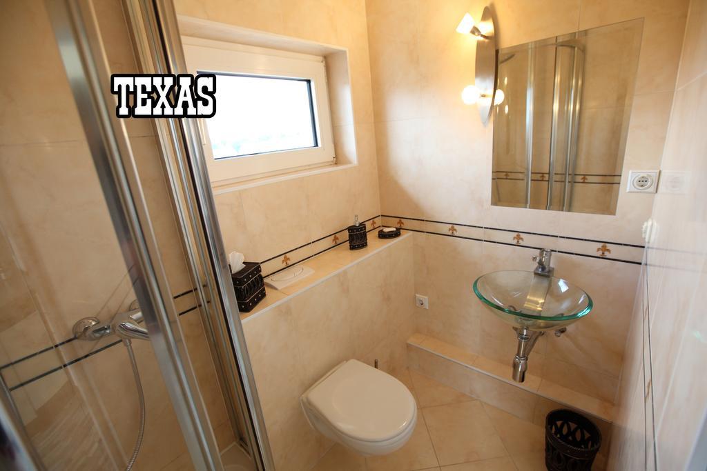 Apartmán Little Hawaii & Texas Bad Wildungen Pokoj fotografie